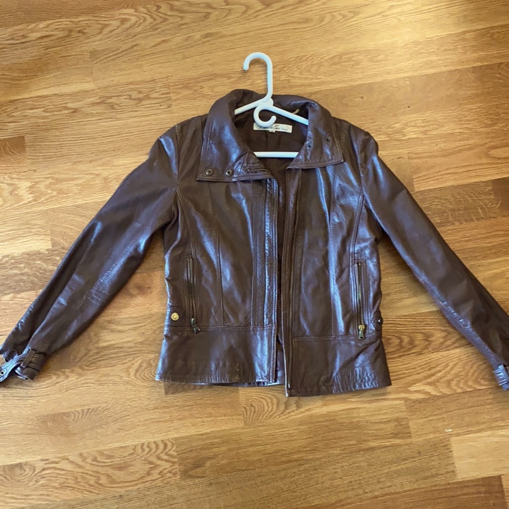 Kenneth Cole Leather Jacket, Brown.
